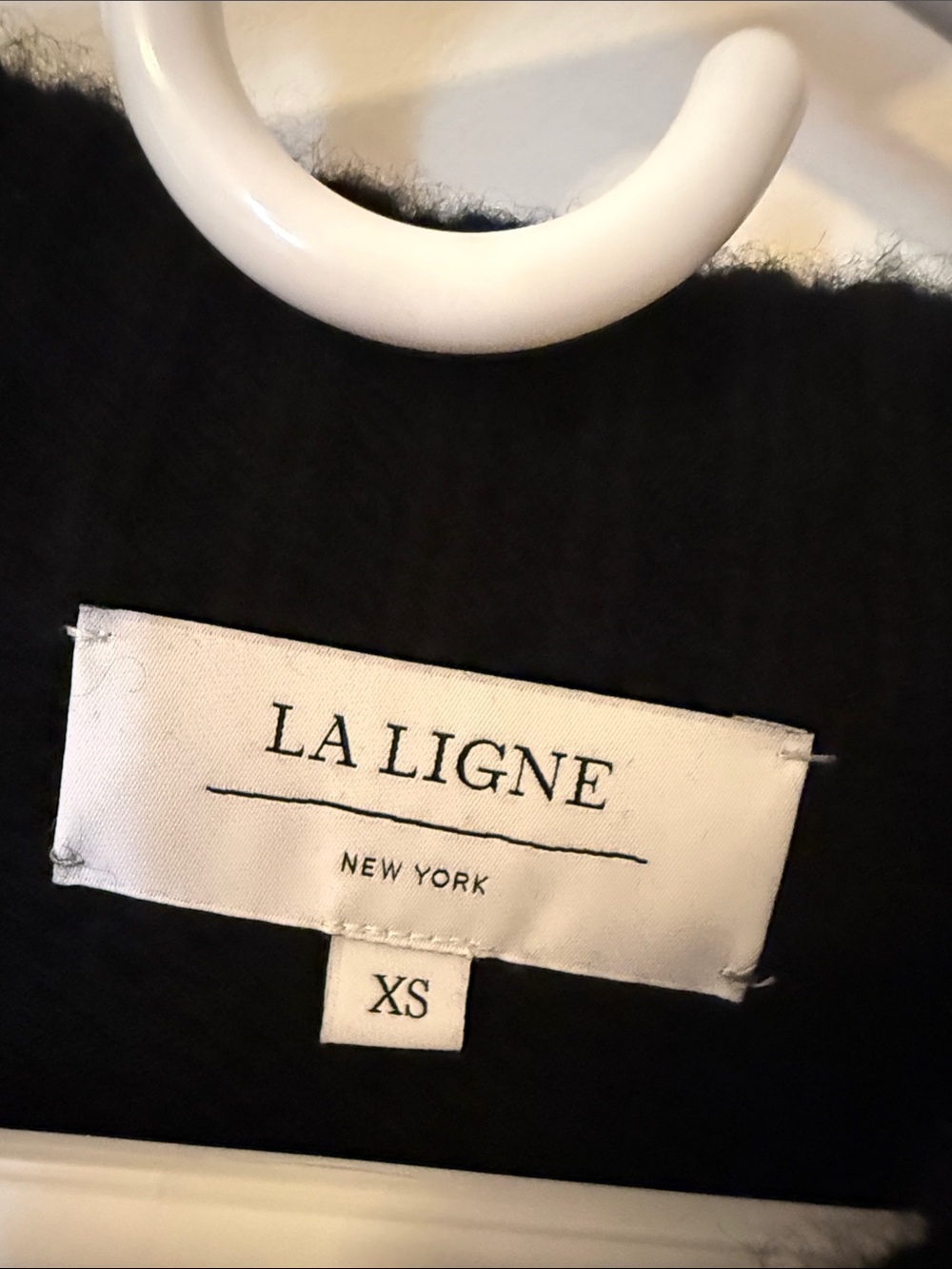 La Ligne cashmere Black sweater with white trim - Picture 3 of 5